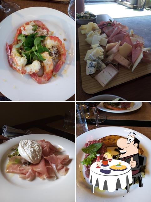 Piatto di formaggi al L’Oste bar con cucina