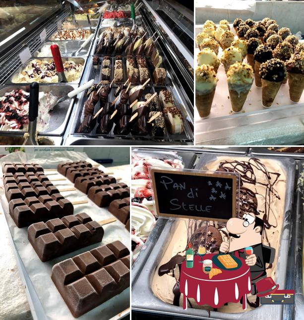 Non scordarti di ordinare un dessert a La Piazzetta