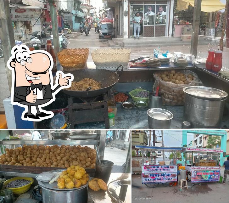 Here's a pic of Mama bhanja chat bhandar
