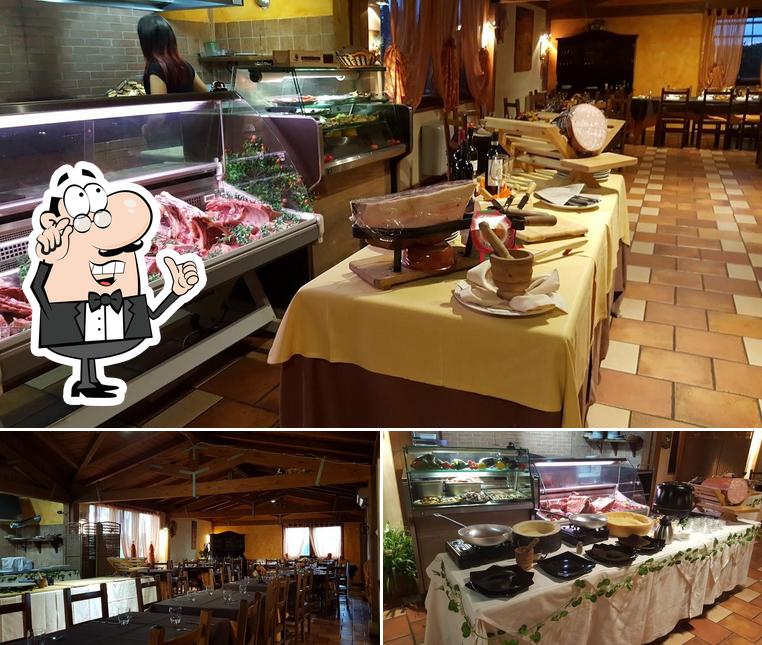 Tra le varie cose da Ristorante Pizzeria Casale Amasona B&B si possono trovare la interni e cibo