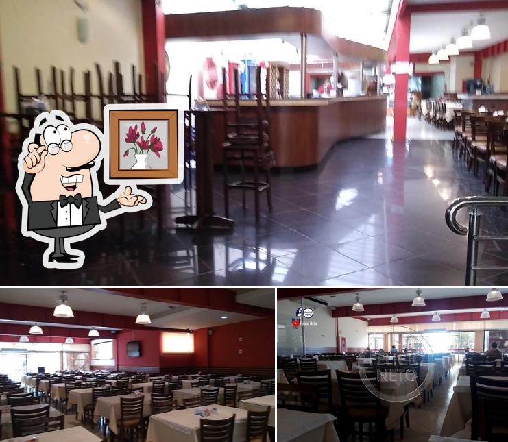O interior do Gramado Churrascaria - Pindamonhangaba - SP