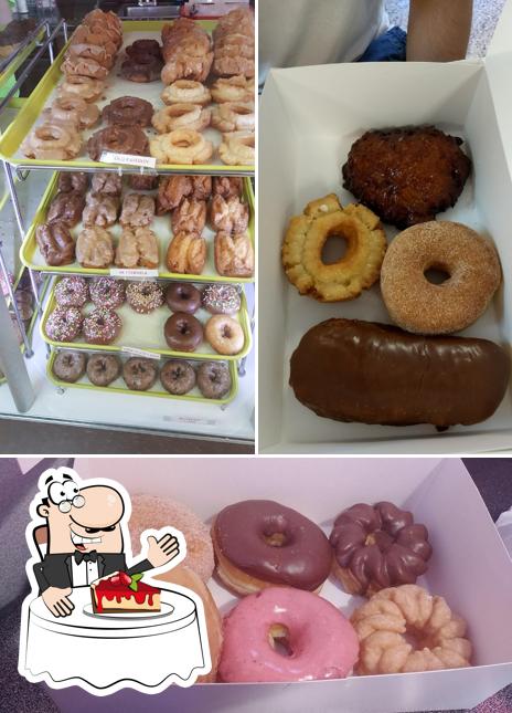Baker's Dozen Donut Shop tiene distintos postres