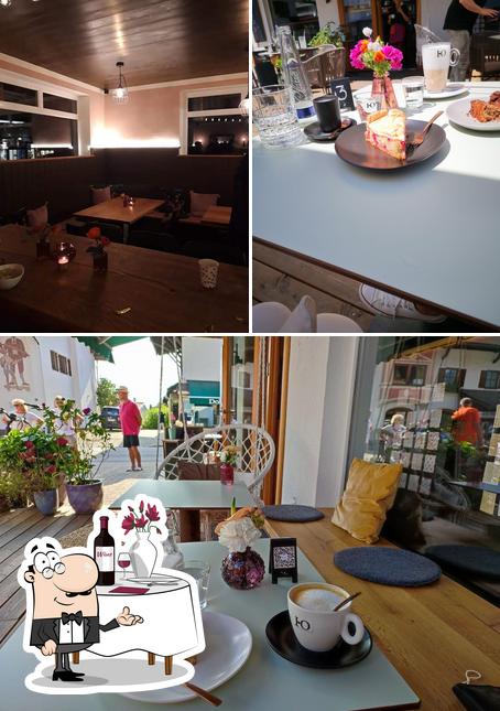 Look at this picture of BluBaBi Das Blumen-Café