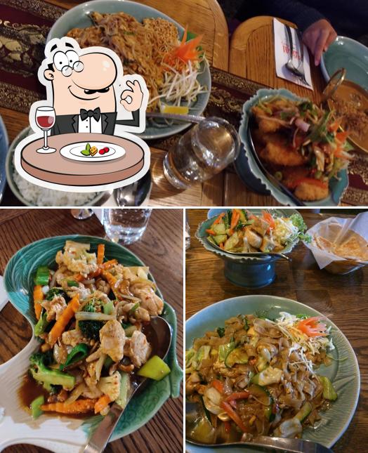 Еда в "Thai Chef's Restaurant Christchurch"