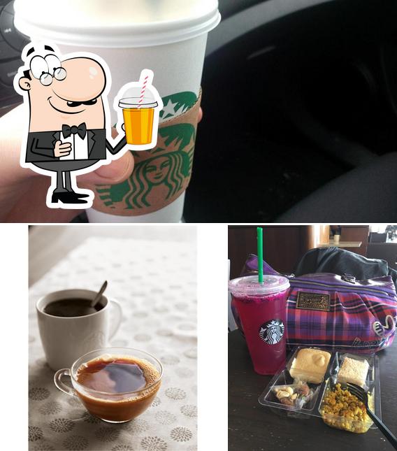 Profitez d'un verre à Starbucks