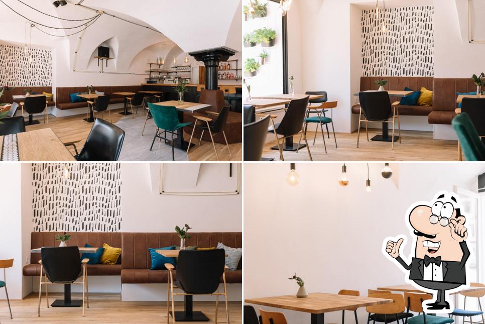 Alexander Bistro