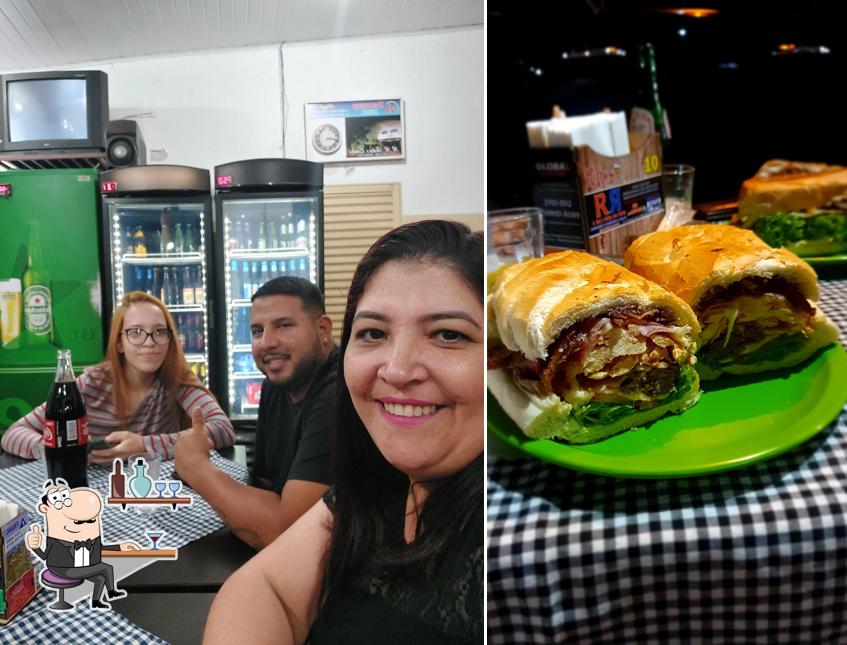 Veja imagens do interior do Bar Do Rada