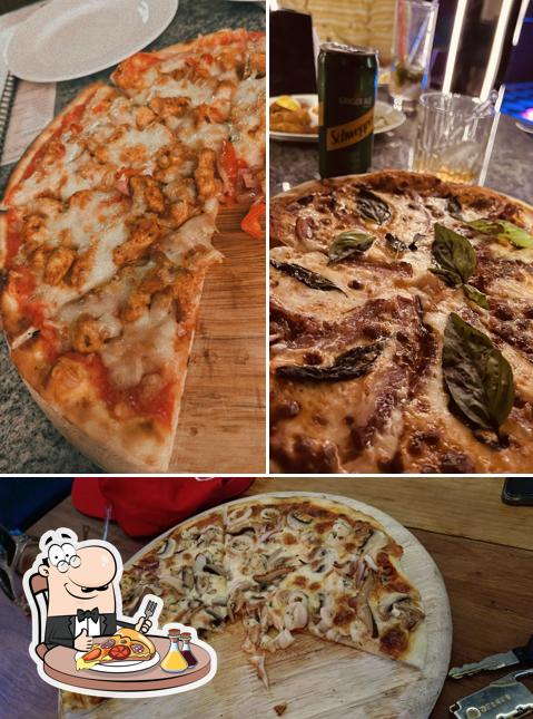 Get various kinds of pizza