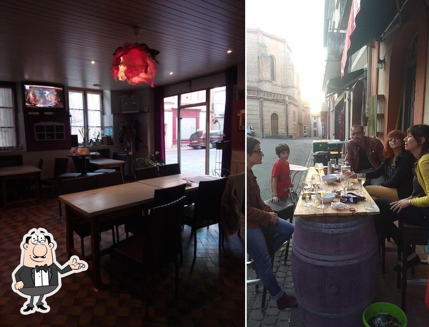 L'intérieur de Café du centre - Chez Maria