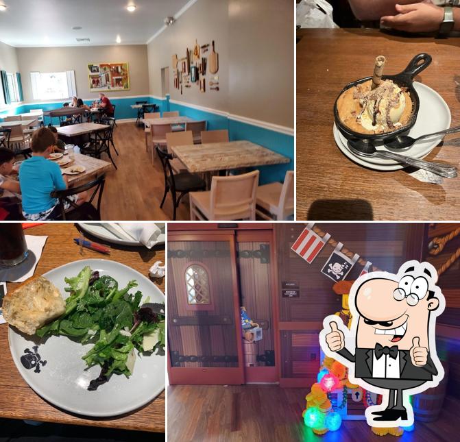 Fun Town Pizza & Pasta Buffet at Legoland in Winter Haven Restaurant