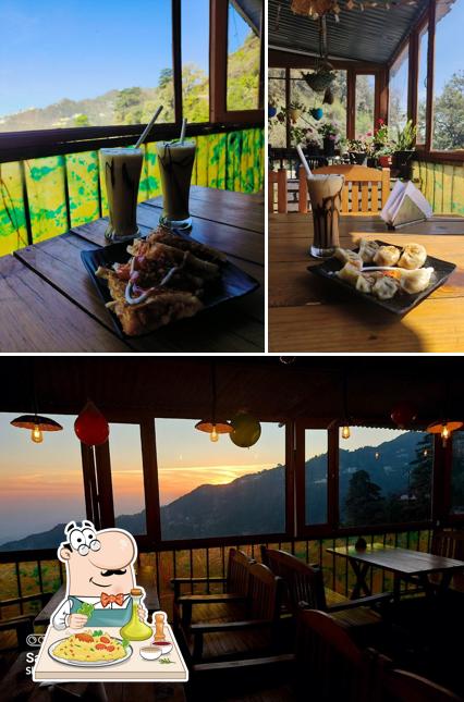 The photo of food and exterior at Cafe thee heart