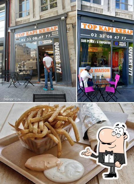 Vérifiez l’image affichant la intérieur et nourriture concernant Topkapi Kebab