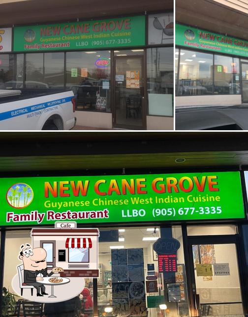 L'extérieur de New Cane Grove Family Restaurant