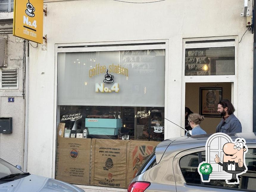 Profitez de la vue extérieure de Café No.4 Coffee Station Petit Grand Déjeuner Goûter Biarritz