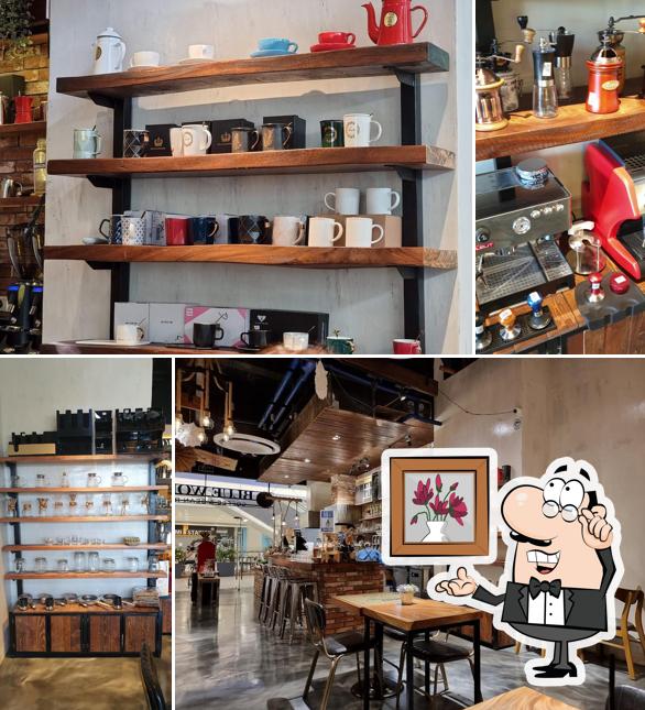 Blue Wonder Coffee & Bean Roastery, Pasig, 3F Estancia Mall