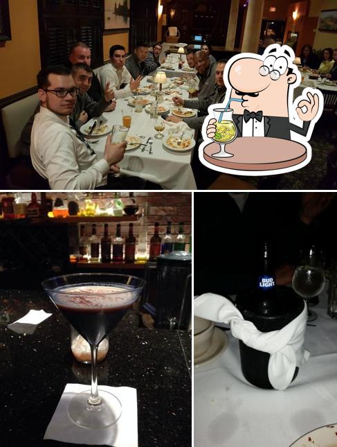 Estas son las fotos que hay de bebida y comedor en Harry's La Casa Mia Restaurant