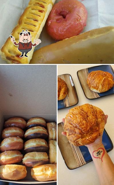 Daily Donuts, 1075 Tully Rd in San Jose Restaurant menu and reviews