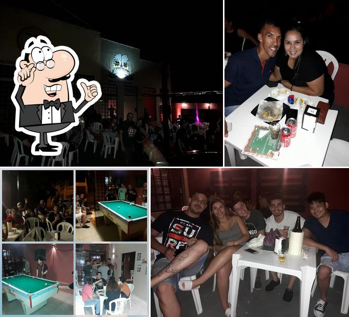 O interior do Hashtag Bar & Petiscaria Lins SP