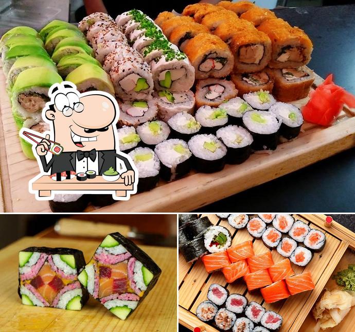 Rolos de sushi são disponibilizados no Sushi Okamoto