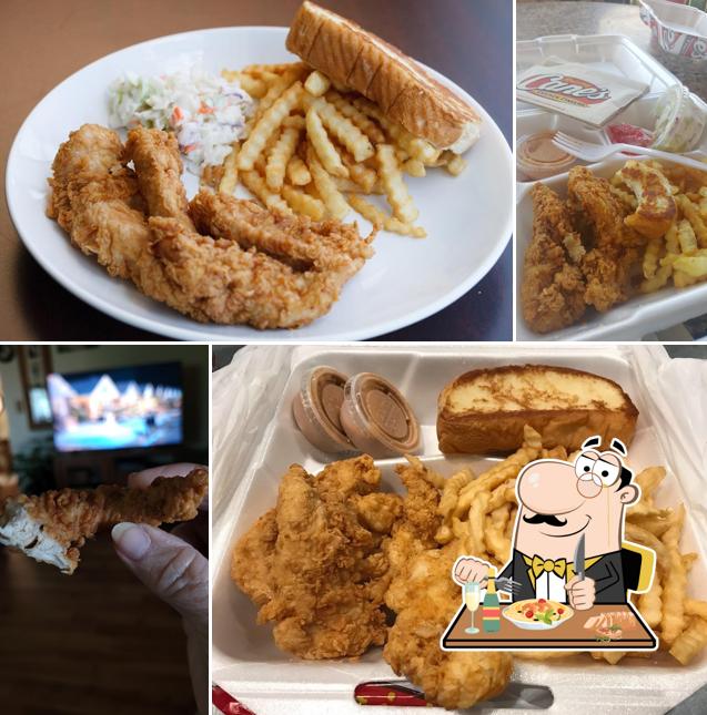 Raising Cane's Chicken Fingers, 7930 W Bell Rd in Glendale Restaurant