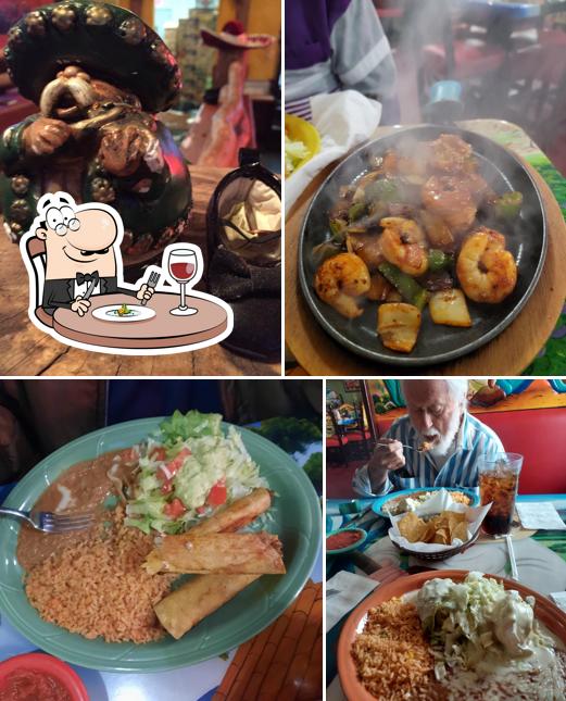 Laredo Grill in Quincy Restaurant menu and reviews