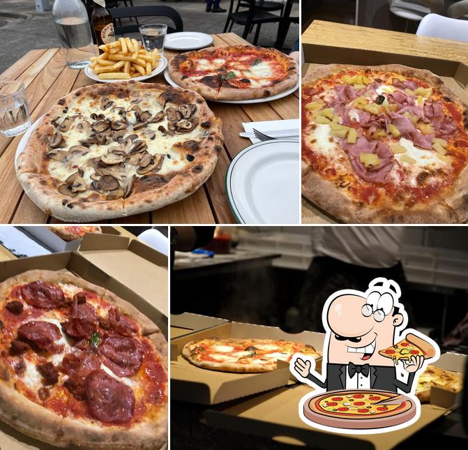 Pick pizza at Prefisso 3088