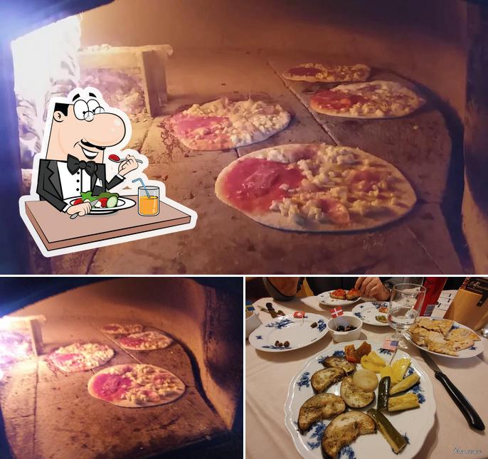 Еда в "Pizzeria IL Boscaiolo / L'Aquila"
