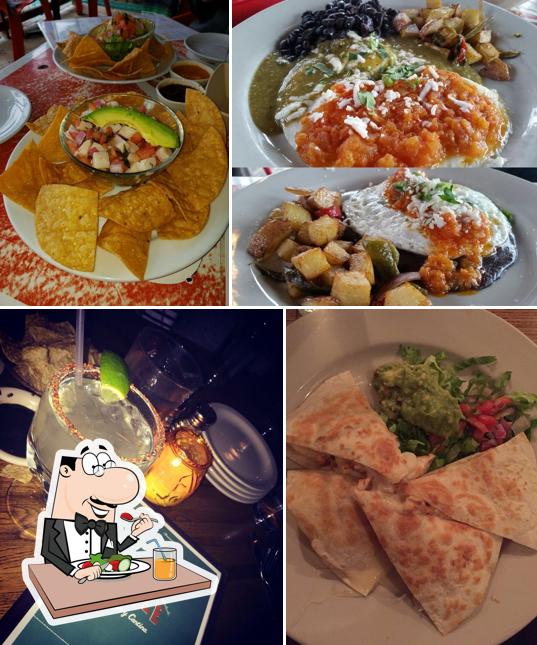 Еда в "El Chile Café y Cantina"