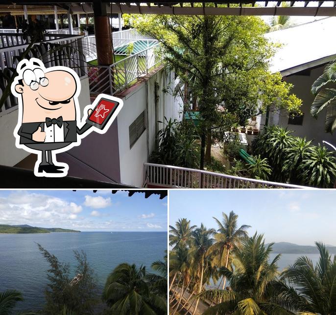 Check out how Restaurants in Port Blair looks outside