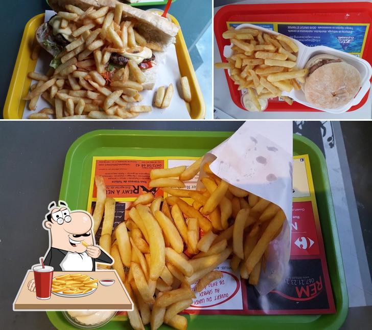 Dégustez des frites à Chez Steph