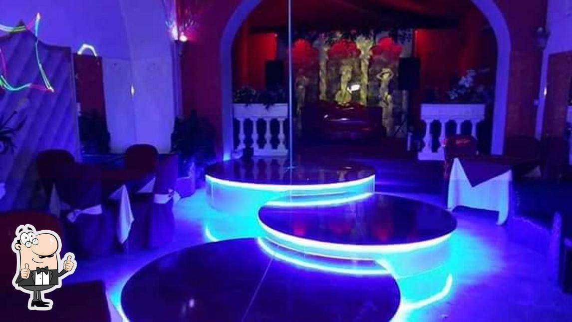 Vedi questa foto di Night Club Le Venery