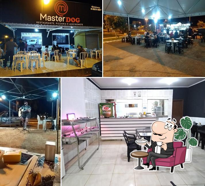 O interior do Masterdog Lanches