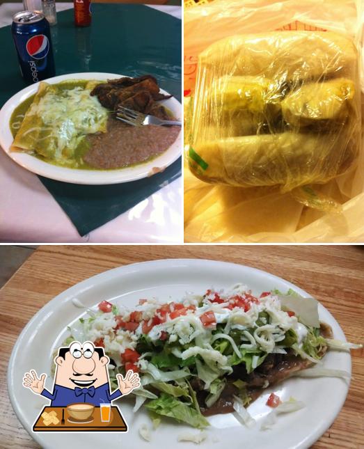 Tamales Guadalajara in Downey Restaurant menu and reviews