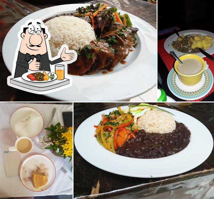 Comida em Café no Jardim