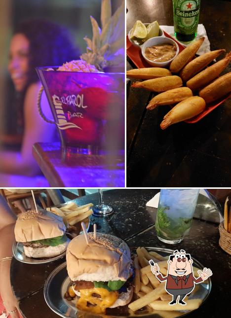 Comida em El Farol Bar