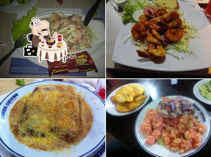 Meals at Donde Chucho Especialidad En Mariscos