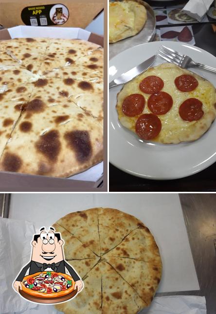 Escolha pizza no Esfiharia Paraíso