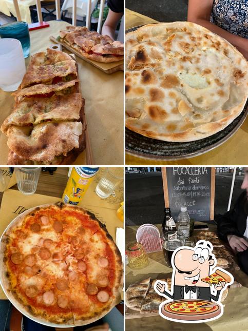 Scegli una pizza a Focacceria dai Fanti