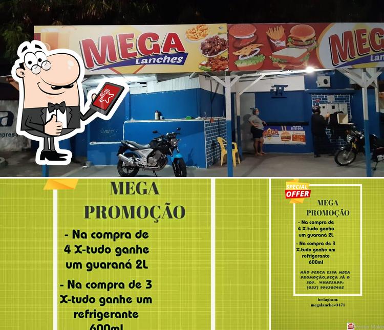 Look at the pic of MEGA lanches