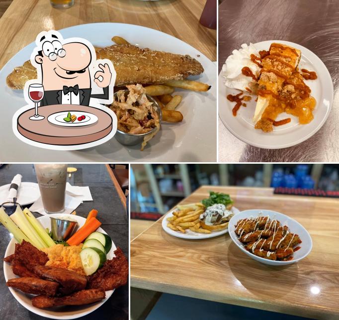 Five Ponds Public House in Waterboro Restaurant menu and reviews