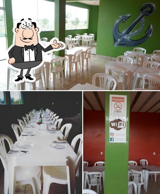 The interior of Restaurante Mar Aberto