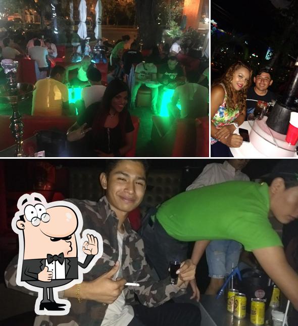Royal Hookah Lounge pub & bar, Cancún, Av. Nichupté 19 Restaurant reviews