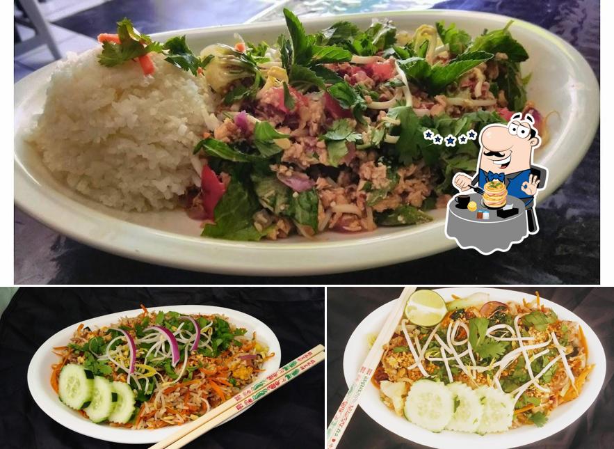 Meals at Comida Tailandesa