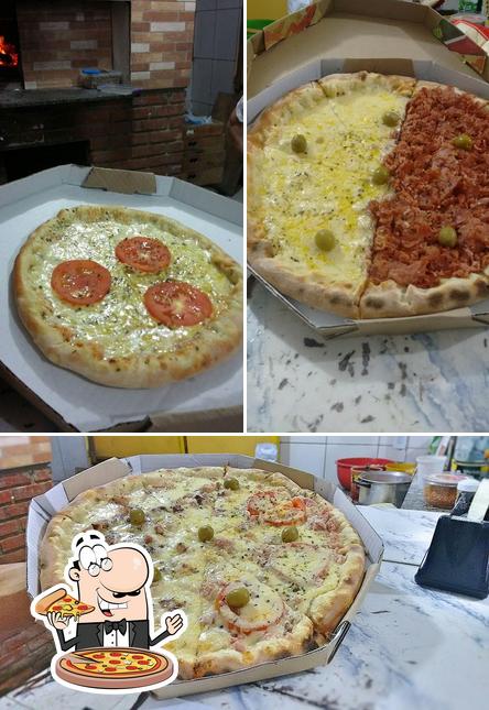 Escolha pizza no Pizzaria Garotão