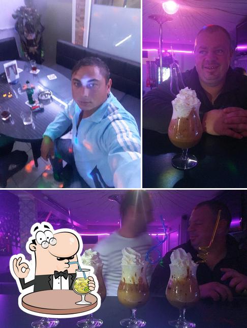 Dani's Bar