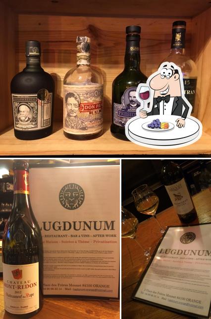 Il est fort sympathique de profiter d'un verre de vin à LUGDUNUM