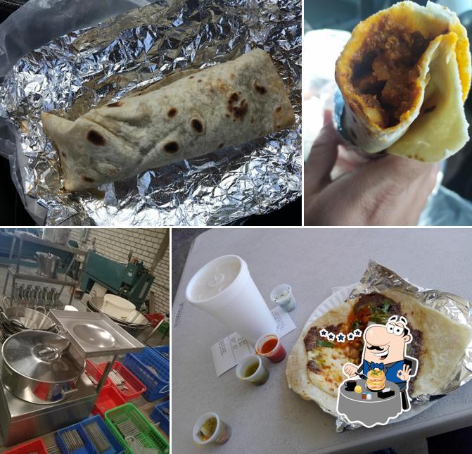 Restaurante Burritos Crisóstomo, Ciudad Juarez, Av. Plutarco Elías