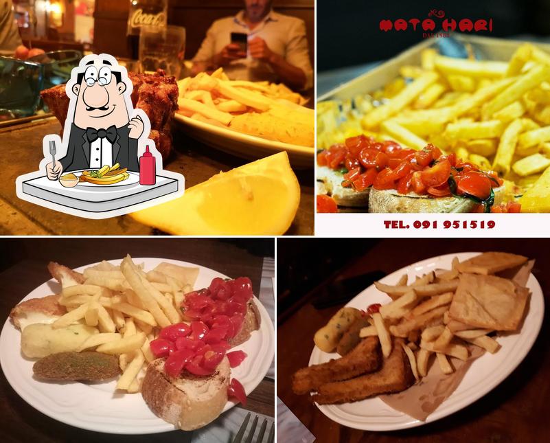 Order chips at Mata Hari Pizzeria, Ristorante, Bistrot, Steak House, Wine Bar, Birreria