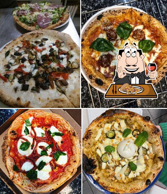 Scegli una pizza a Pizzeria Pulcinella