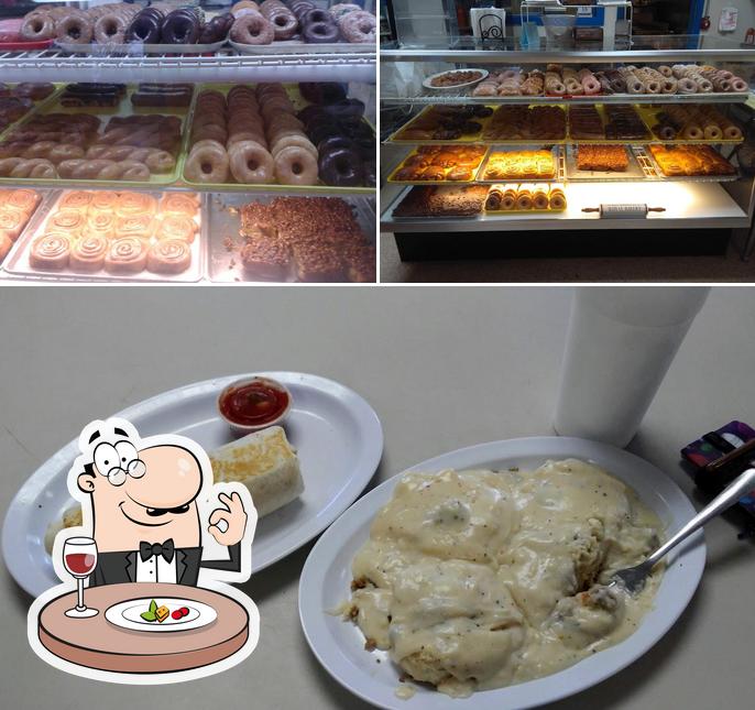 Main Street Bakery in Newkirk Restaurant menu and reviews